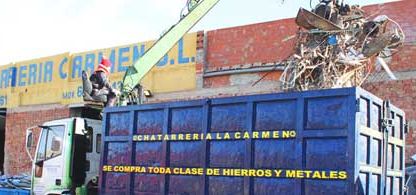 Hierros y Metales La Carmen vehículo contenedor